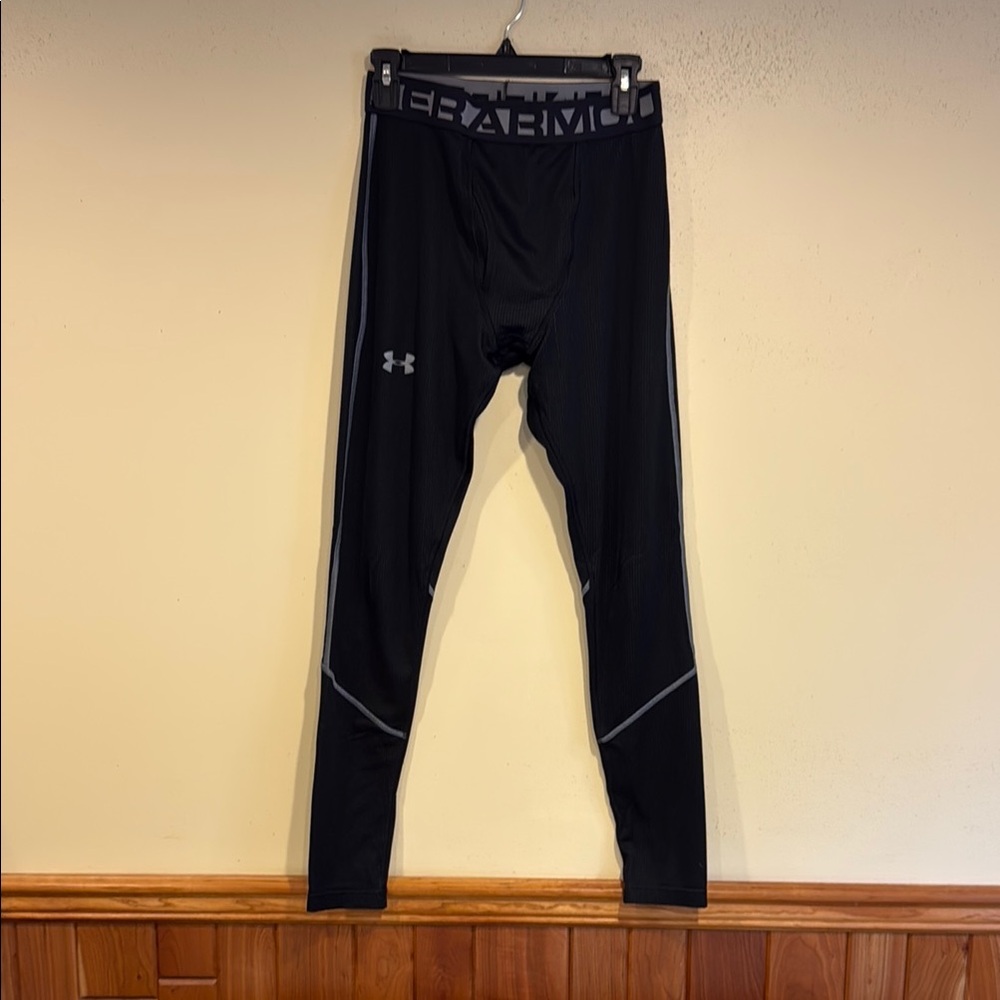 Under Armour Black and Gray Athletic Tights
